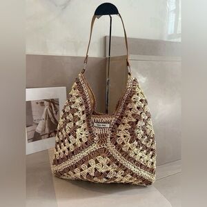 Miu Miu Casual Woven Handbags